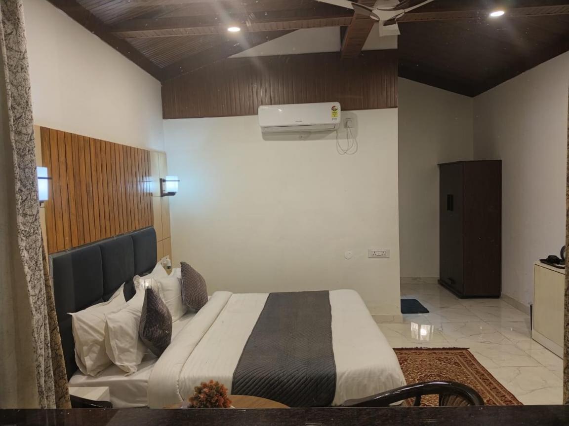 Corbett Jungle Breeze Resort Rāmnagar Exterior foto