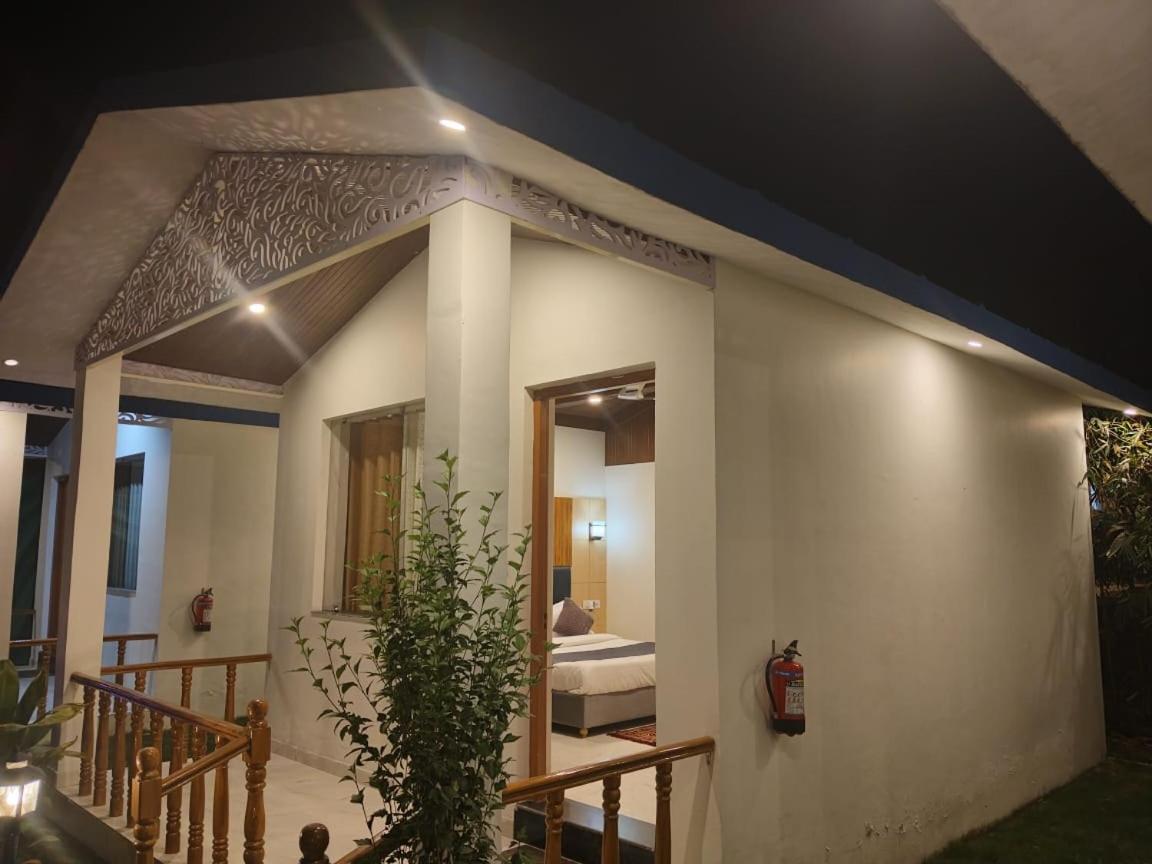 Corbett Jungle Breeze Resort Rāmnagar Exterior foto
