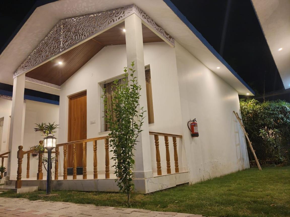 Corbett Jungle Breeze Resort Rāmnagar Exterior foto