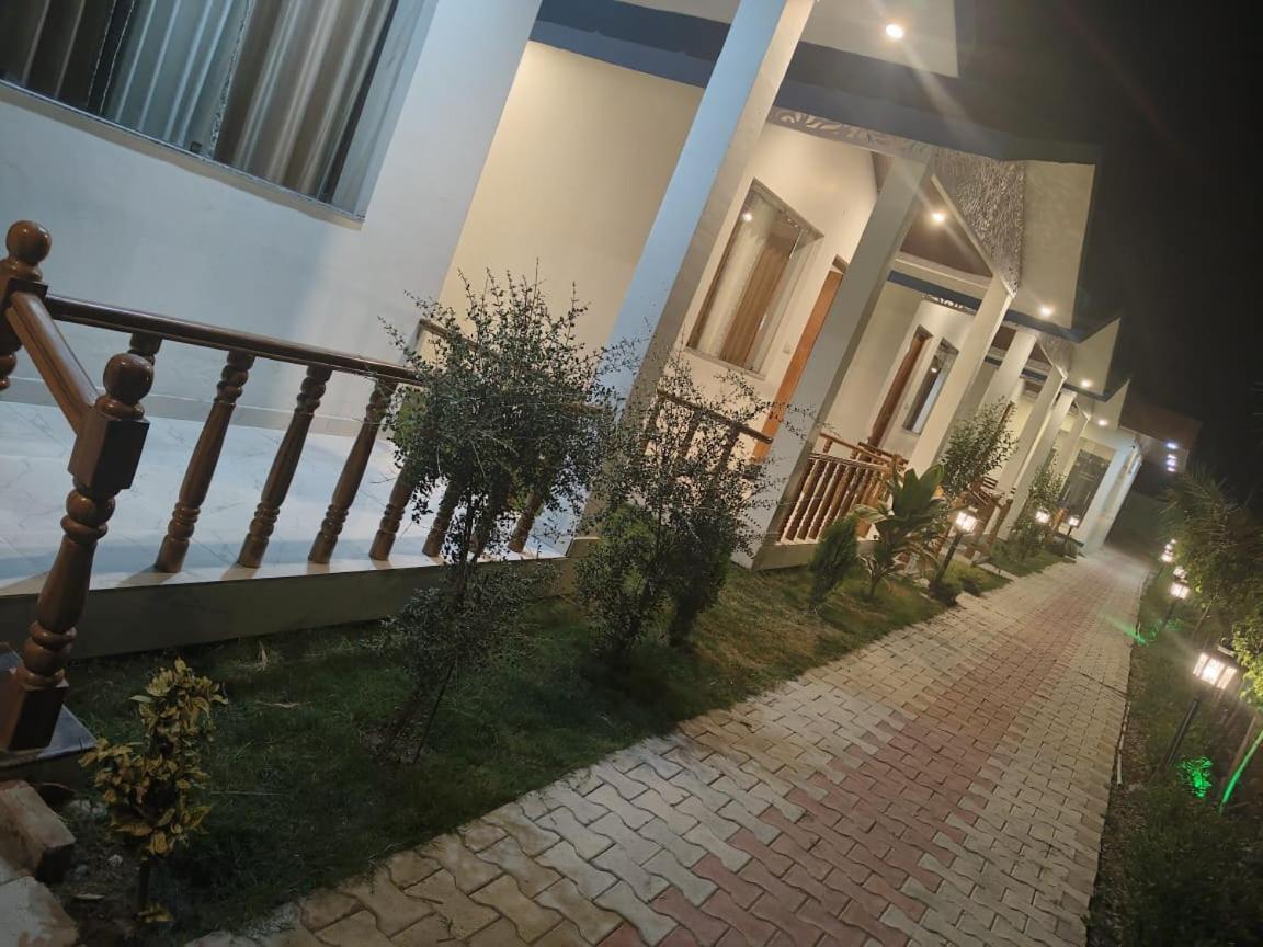 Corbett Jungle Breeze Resort Rāmnagar Exterior foto