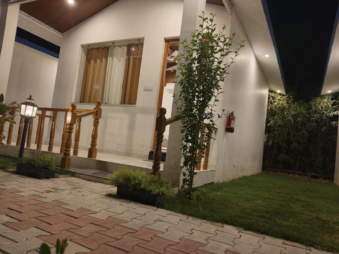 Corbett Jungle Breeze Resort Rāmnagar Exterior foto